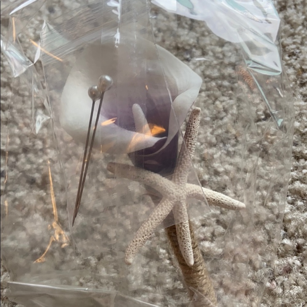 Men’s boutonnière